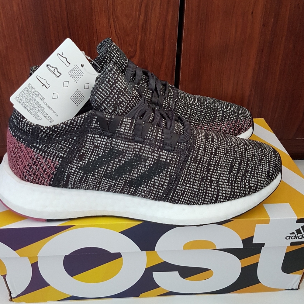 ADIDAS PUREBOOST WOMEN'S SZ7.5 BRAND NEW IN BOX